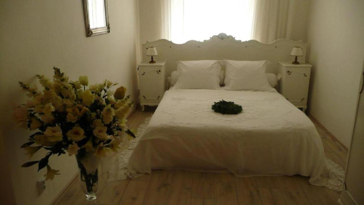 Apartment Dum U Cerneho Beranka Прага Экстерьер фото